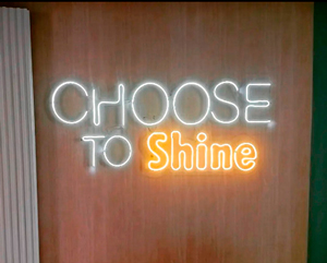 9998 Acrílico Transparente com Neon colorido nas cores do cliente